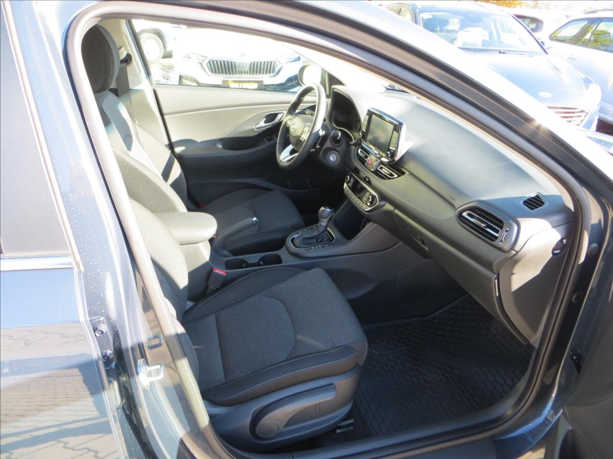 Hyundai i30 Hatchback 998,0 88 kw