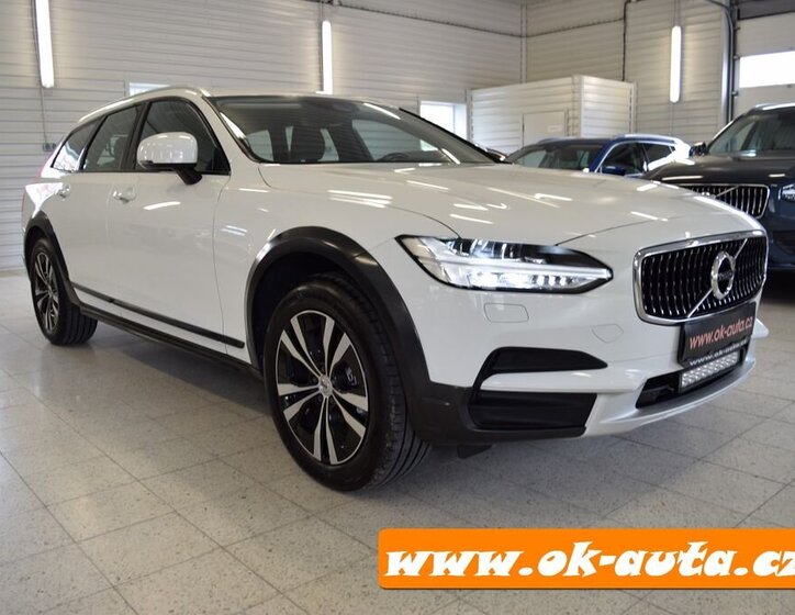 Volvo V90 Kombi 2,0 l 140 kw