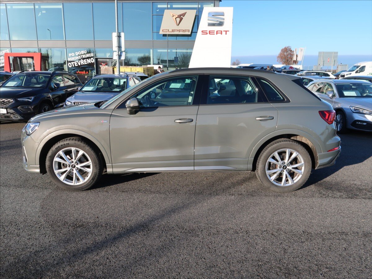 Audi Q3 SUV / Terénní 2,0 l 110 kw