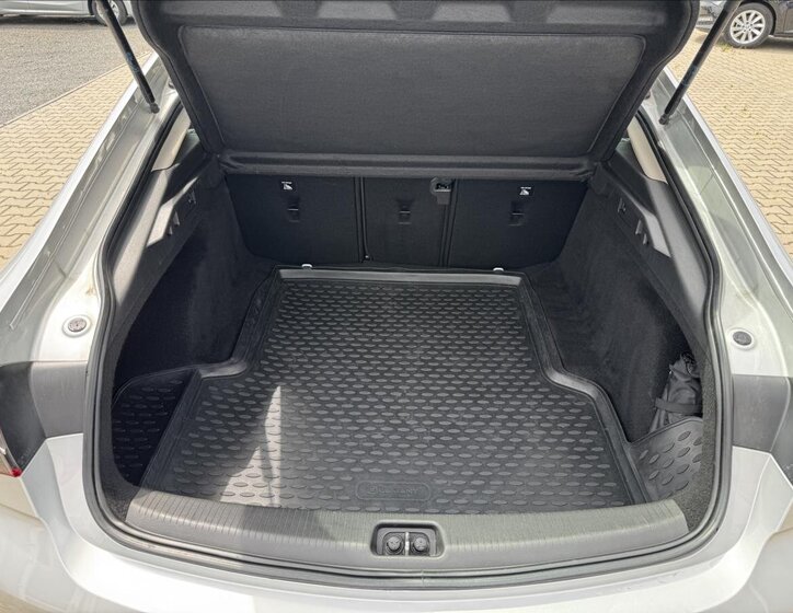 Opel Insignia Liftback 2,0 l 125 kw