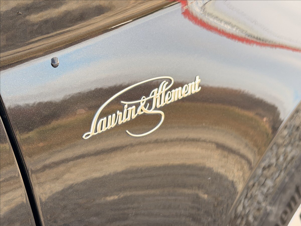 Škoda Superb Liftback 2,0 l 140 kw