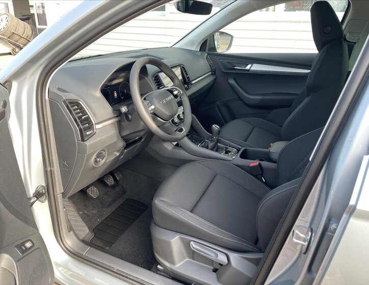 Škoda Karoq Sedan / Limuzína 0,0 110 kw