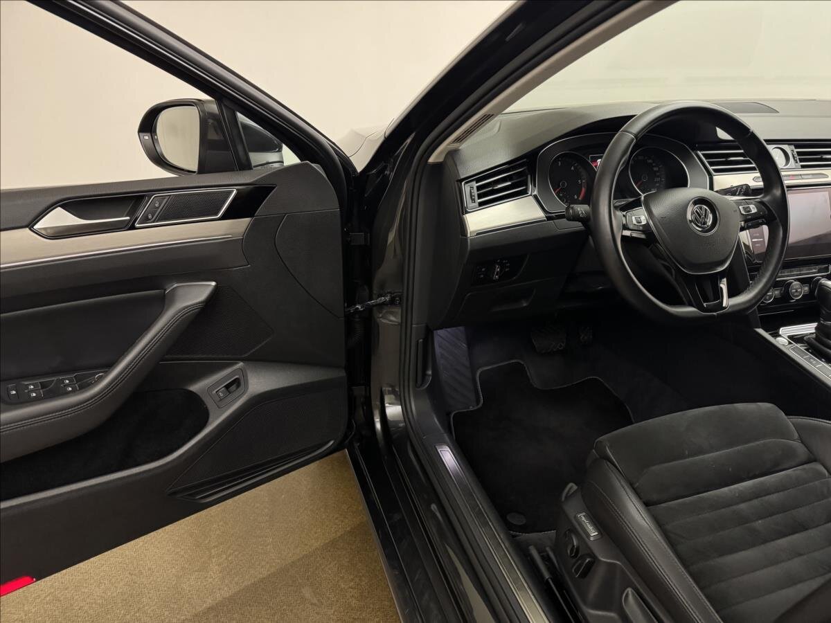 Volkswagen Passat Kombi 2,0 l 110 kw