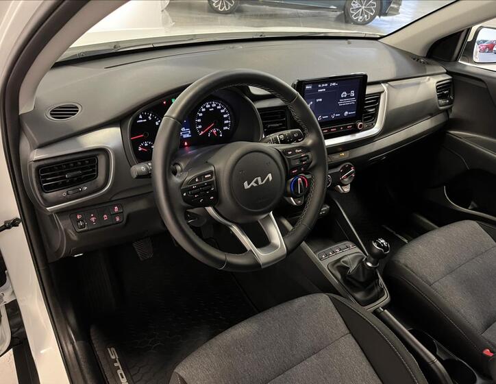 KIA Stonic 6