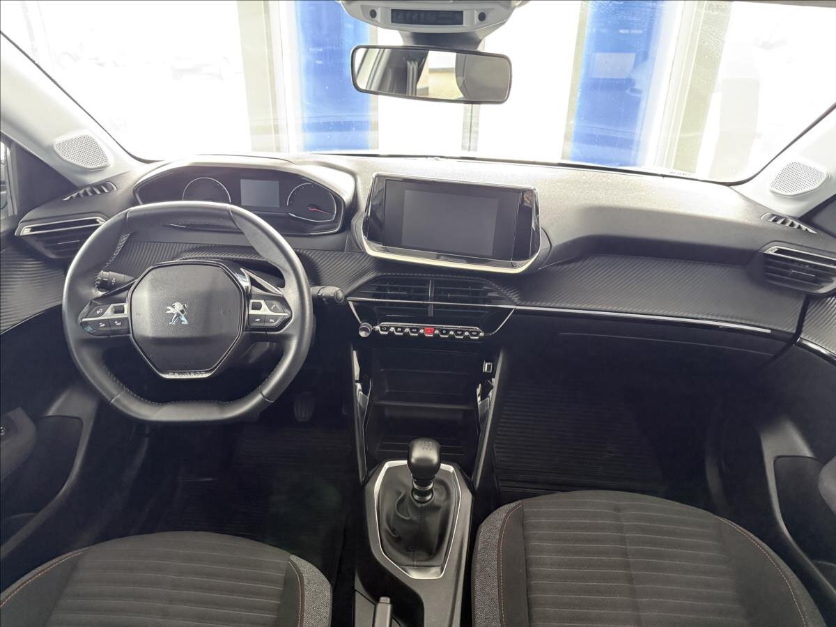 Peugeot 208 Hatchback 1,2 l 74 kw