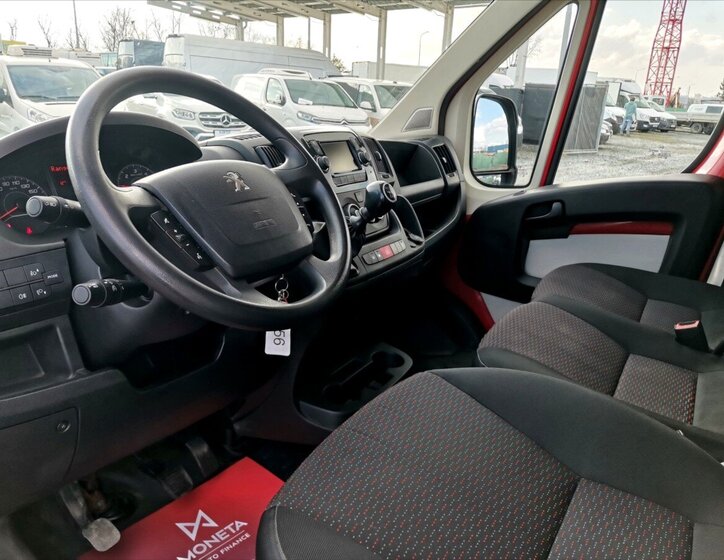 Peugeot Boxer Ostatní 2,0 l 120 kw