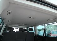 Volkswagen Caravelle 22