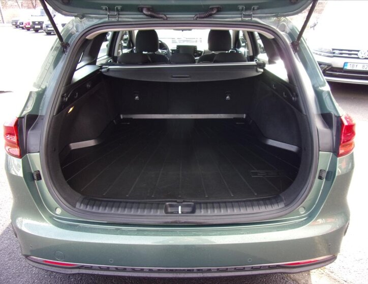 KIA Ceed Kombi 1,5 l 117 kw