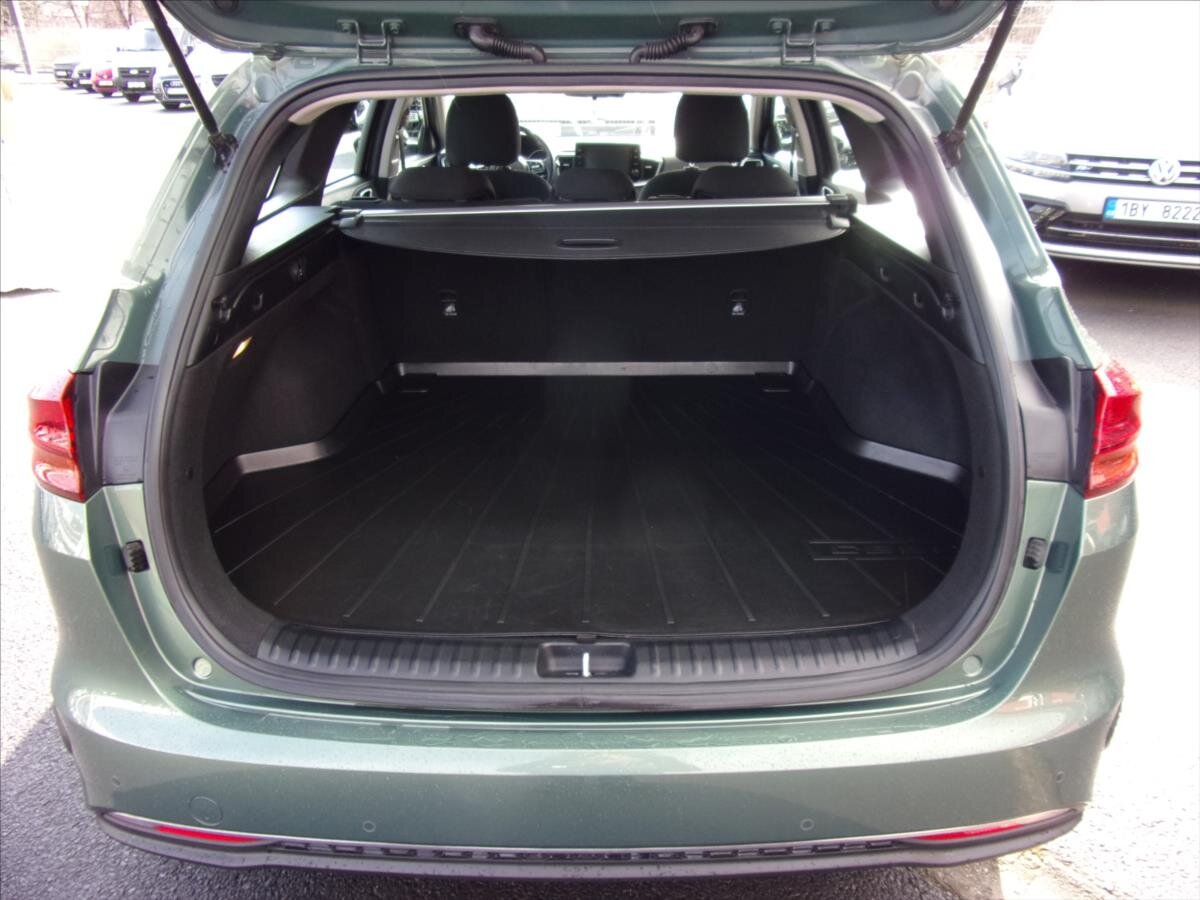 KIA Ceed Kombi 1,5 l 117 kw