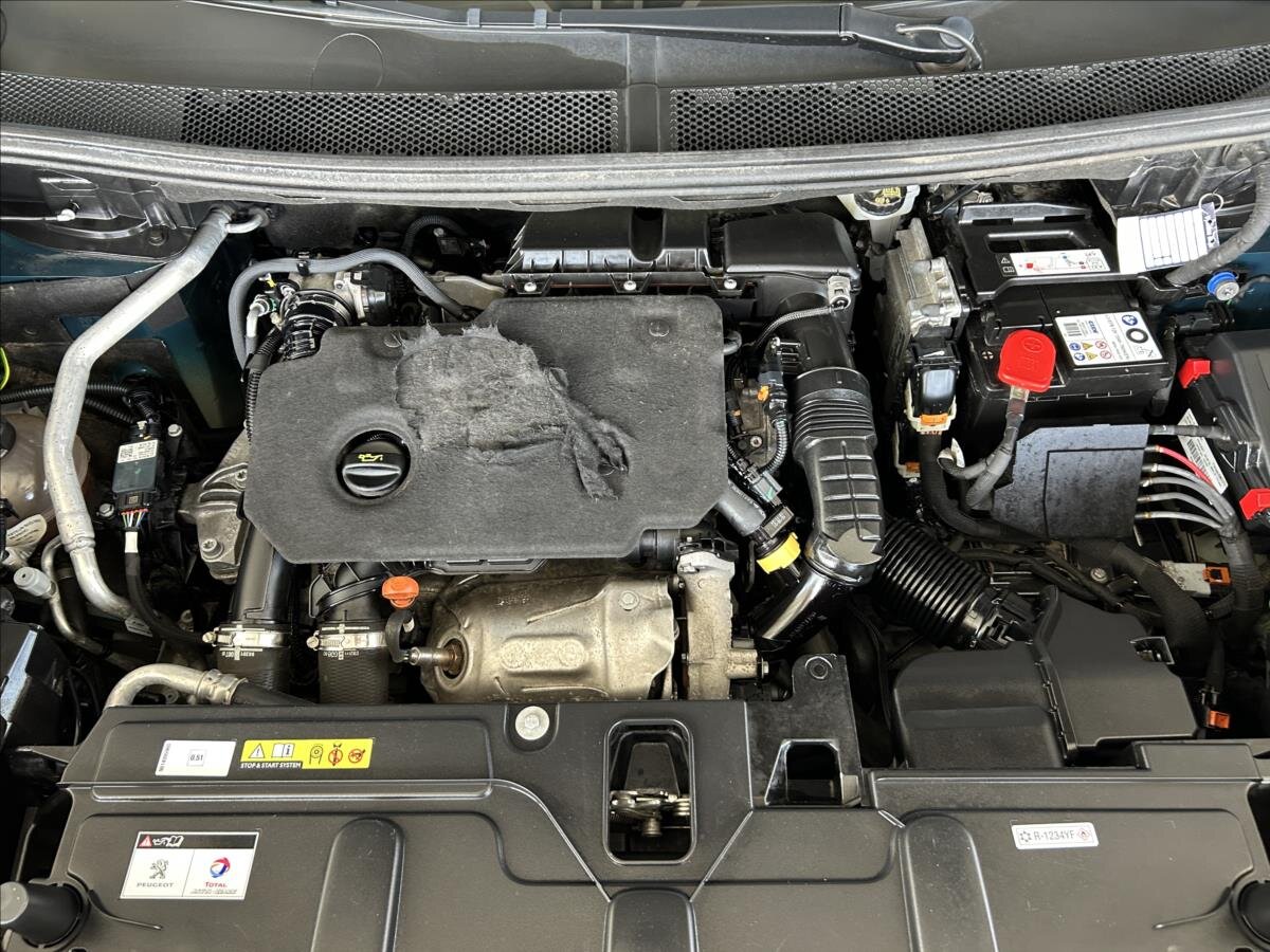 Peugeot 3008 SUV / Terénní 1,5 l 96 kw