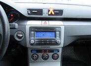 Volkswagen Passat Sedan 2,0 l 103 kw