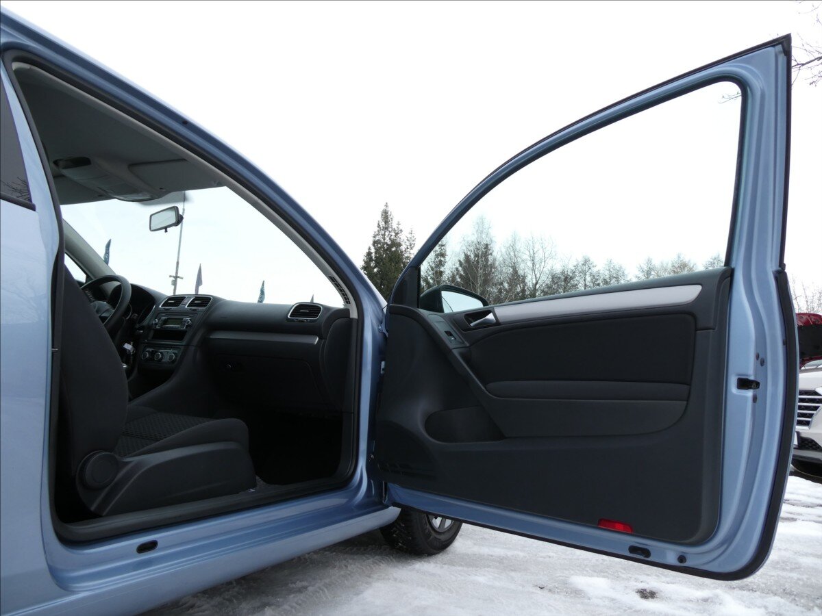 Volkswagen Golf Hatchback 1,4 l 59 kw