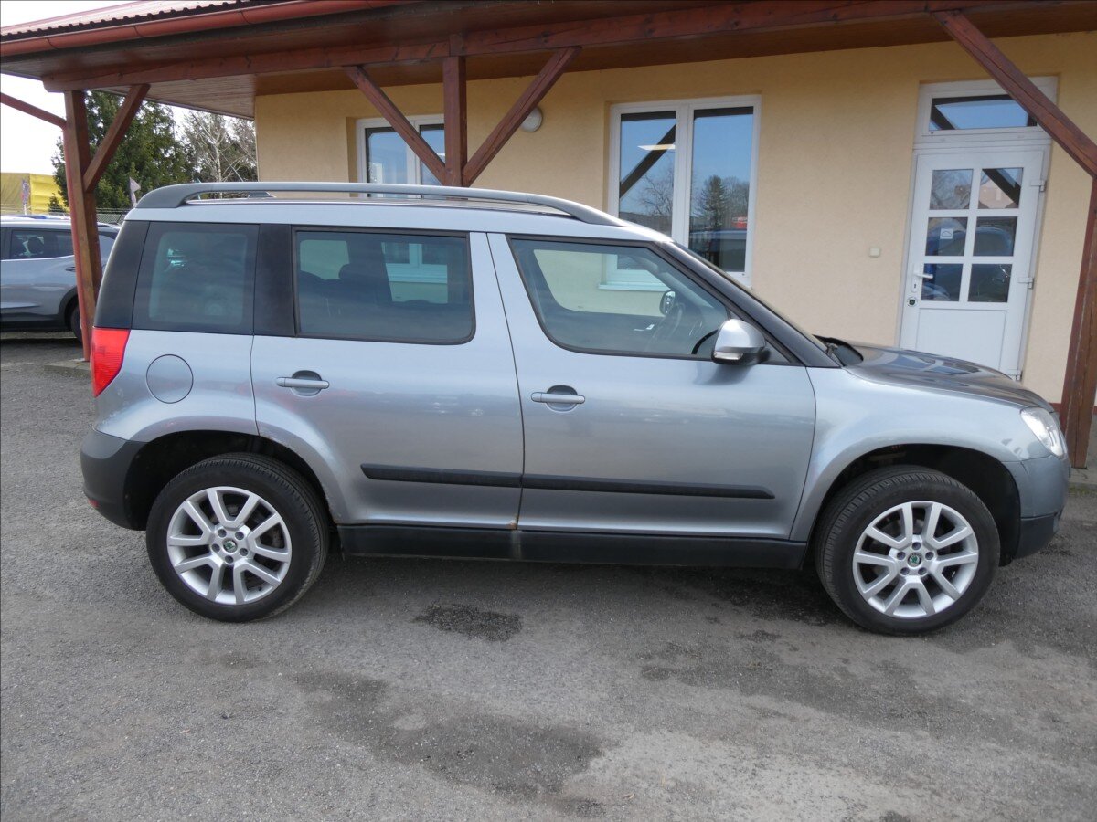 Škoda Yeti SUV / Terénní 1,8 l 118 kw