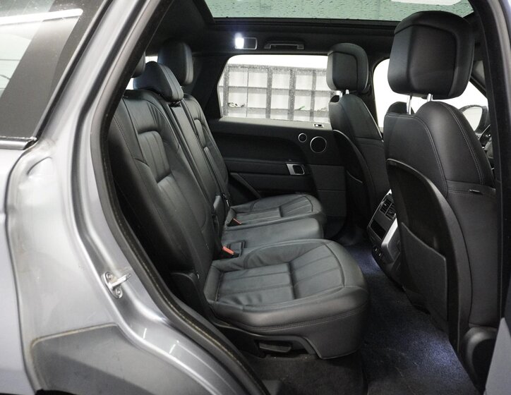 Land Rover Range Rover Sport SUV 3,0 l 225 kw