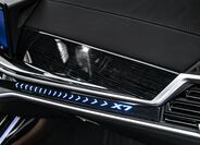 BMW X7 23