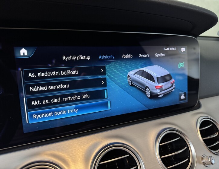 Mercedes-Benz Třídy E 33