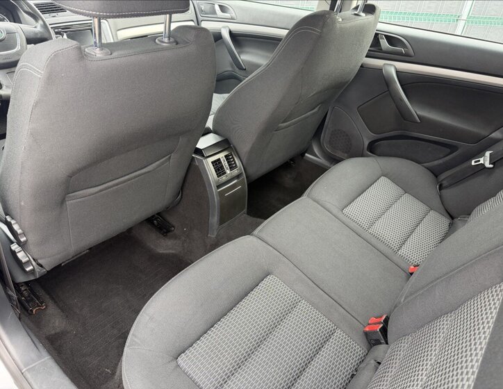 Škoda Octavia Kombi 1,6 l 77 kw