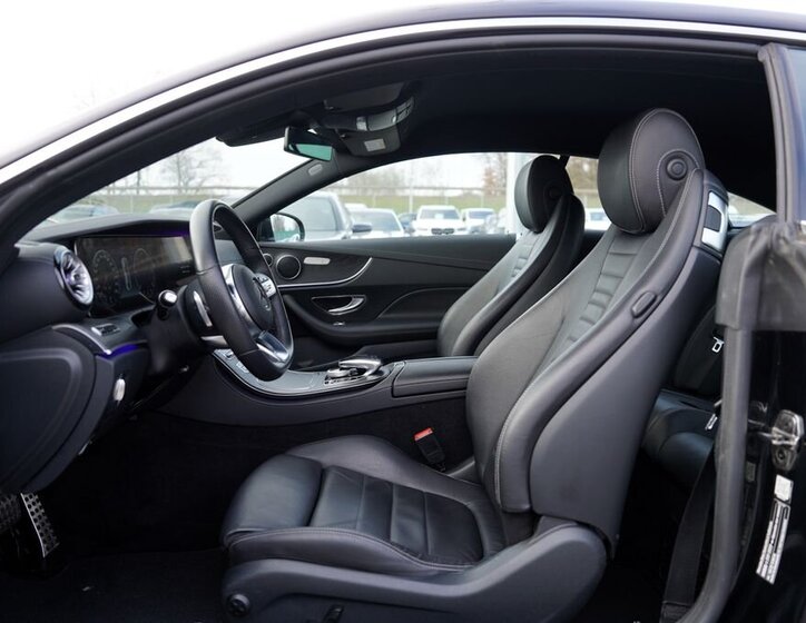 Mercedes-Benz Třídy E Kupé 2,0 l 180 kw