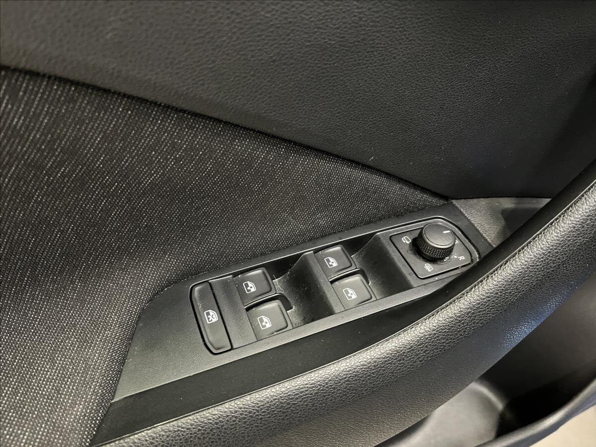 Škoda Kamiq Hatchback 999,0 85 kw