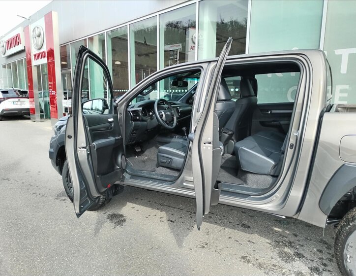 Toyota Hilux Pick-up 0,0 150 kw