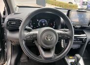 Toyota Yaris Cross 18