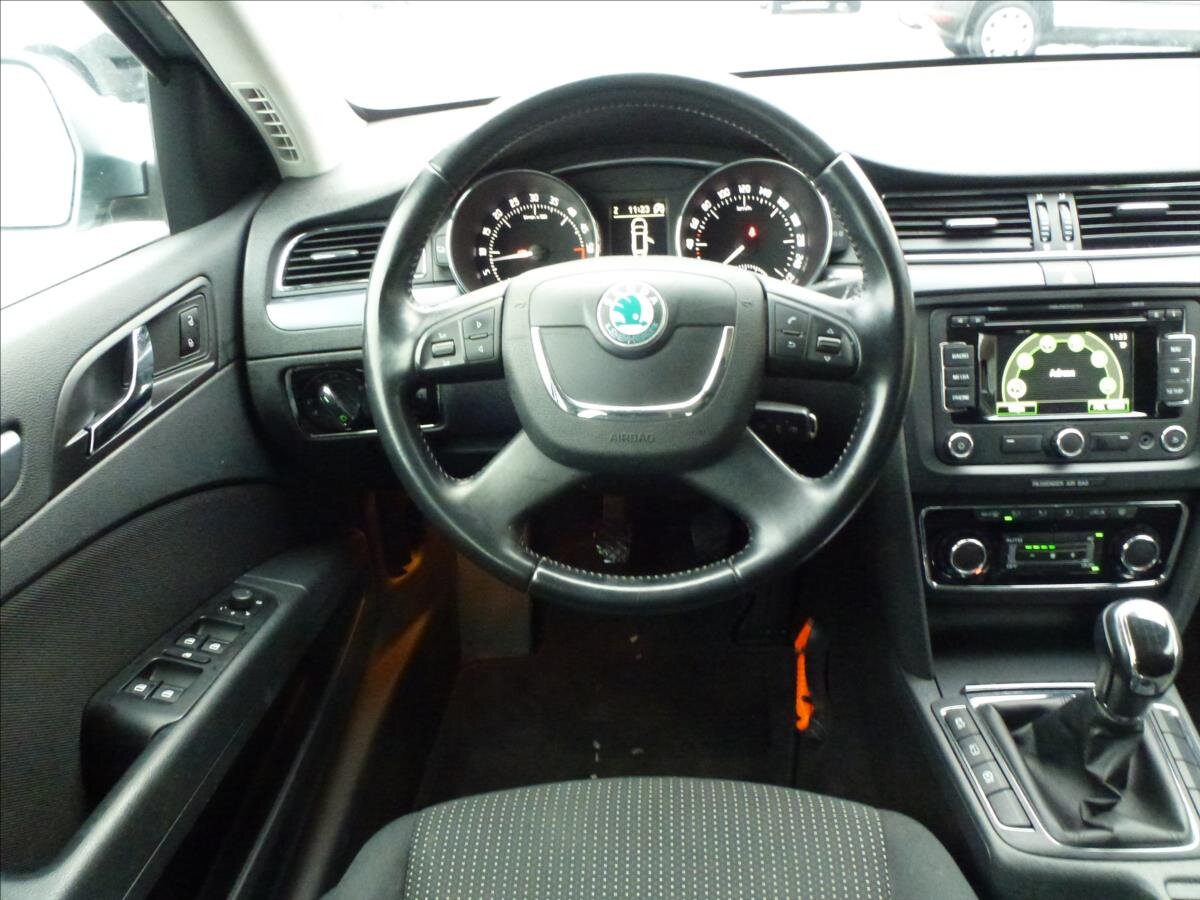 Škoda Superb Kombi 1,6 l 77 kw