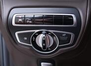 Mercedes-Benz Třídy G 64