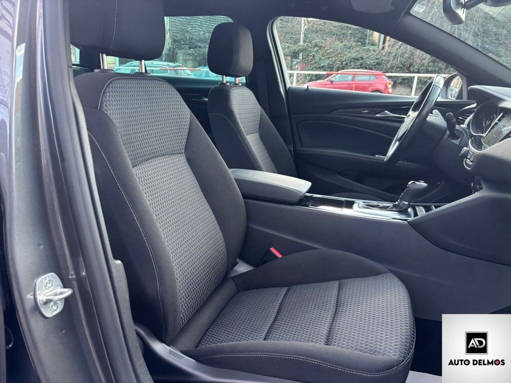 Opel Insignia Kombi 2,0 l 128 kw