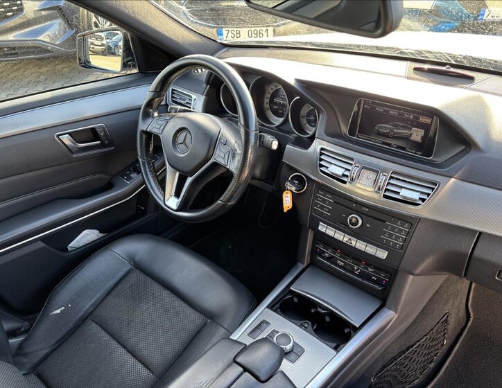 Mercedes-Benz Třídy E Kombi 2,1 l 125 kw