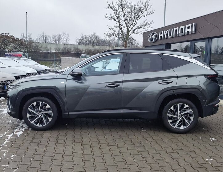 Hyundai Tucson SUV 1,6 l 110 kw