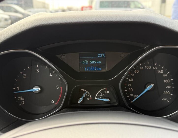 Ford Focus Kombi 1,6 l 70 kw