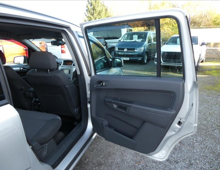 Opel Zafira MPV 1,6 l 110 kw