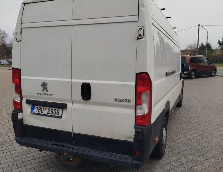 Peugeot Boxer Skříň 2,0 l 120 kw