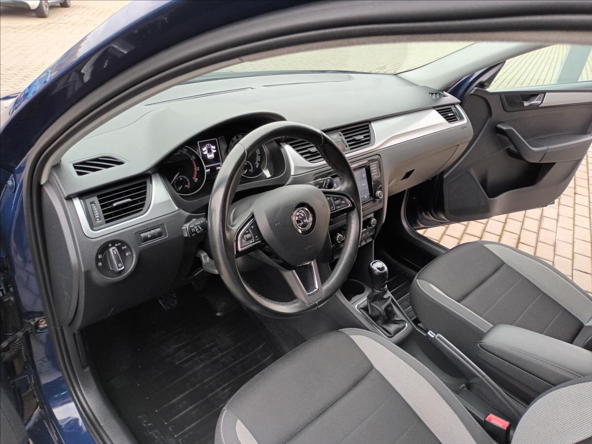 Škoda Rapid Hatchback 999,0 81 kw