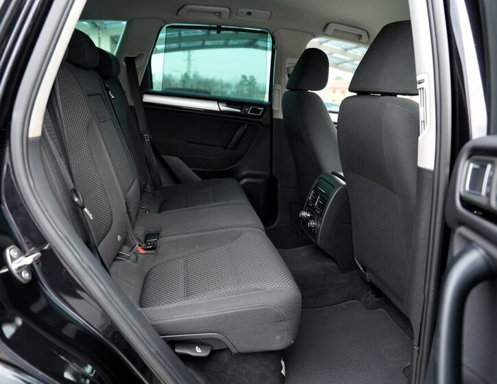 Volkswagen Touareg SUV / Terénní 3,0 l 176 kw