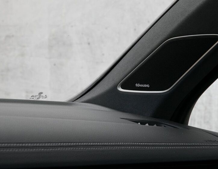 Volkswagen Touareg 25