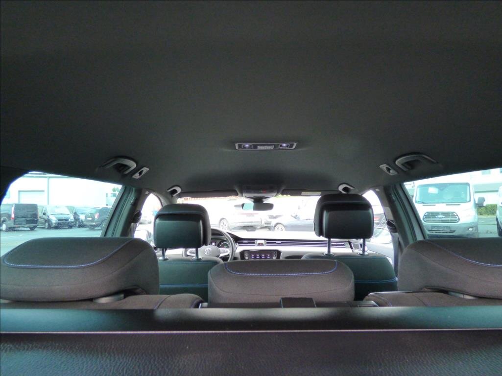 Volkswagen Passat Kombi 1,4 l 115 kw