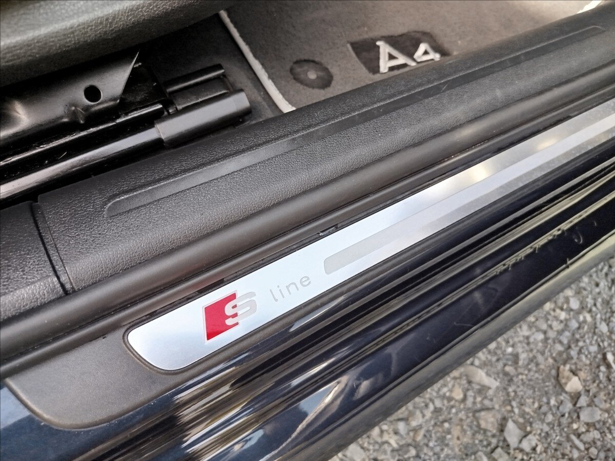 Audi A4 Kombi 2,0 l 140 kw