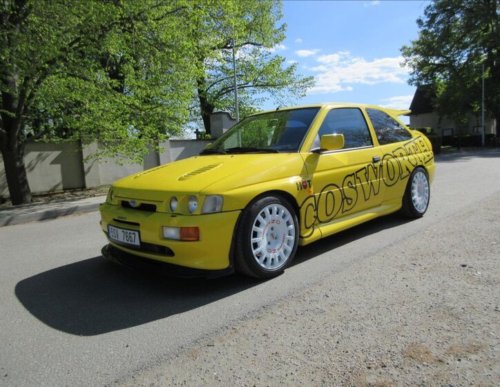 Ford Escort Hatchback 2,0 l 235 kw