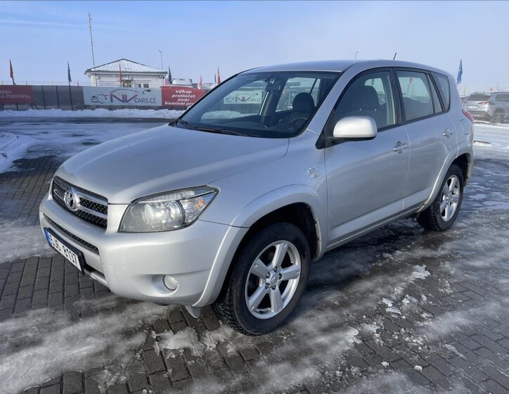 Toyota RAV4 1