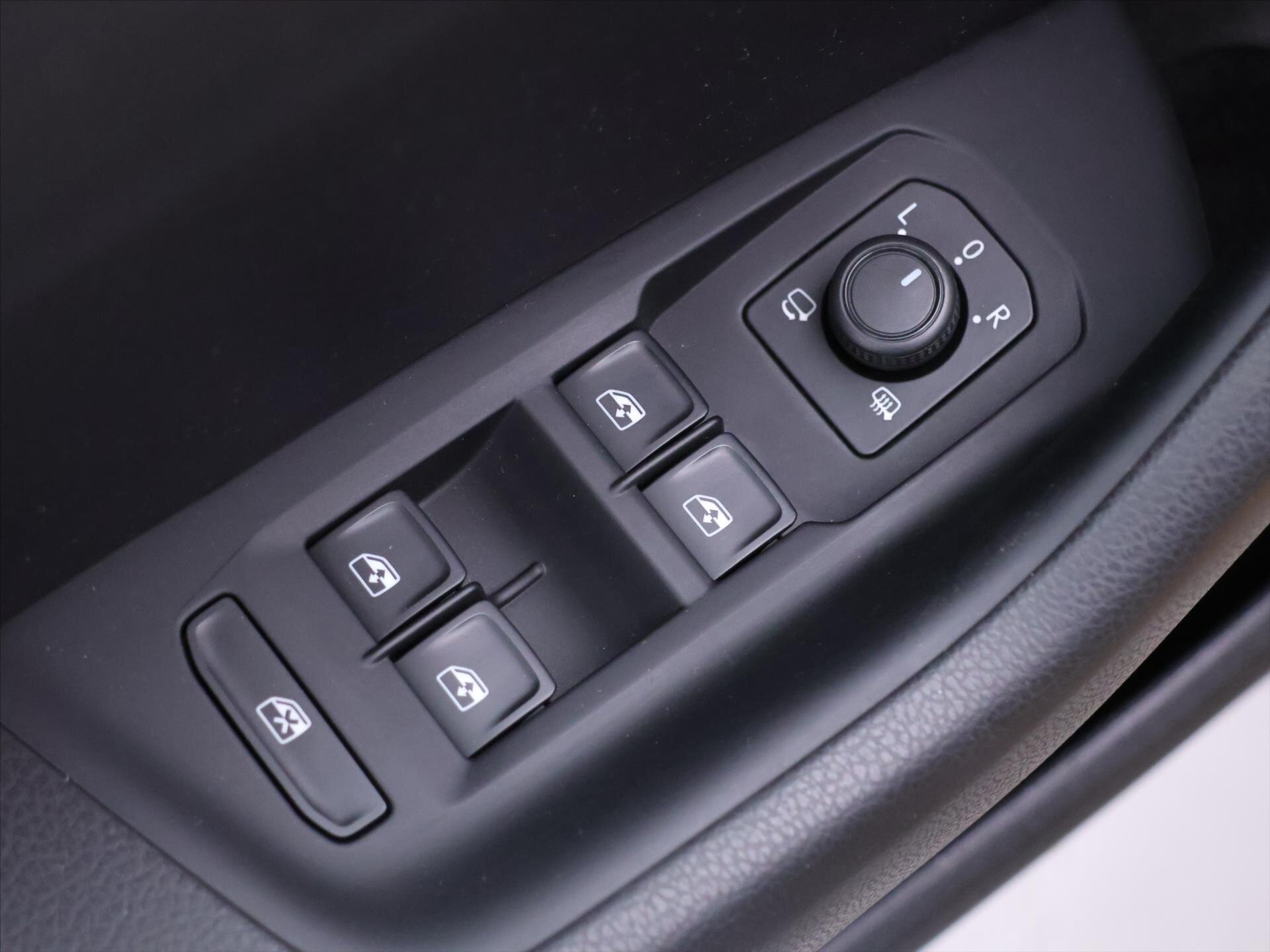 Volkswagen Arteon Liftback 2,0 l 140 kw