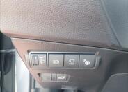 Toyota Corolla Cross 10