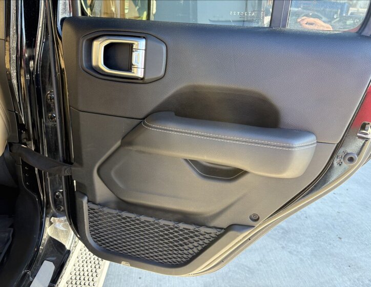 Jeep Wrangler Ostatní 2,1 l 147 kw