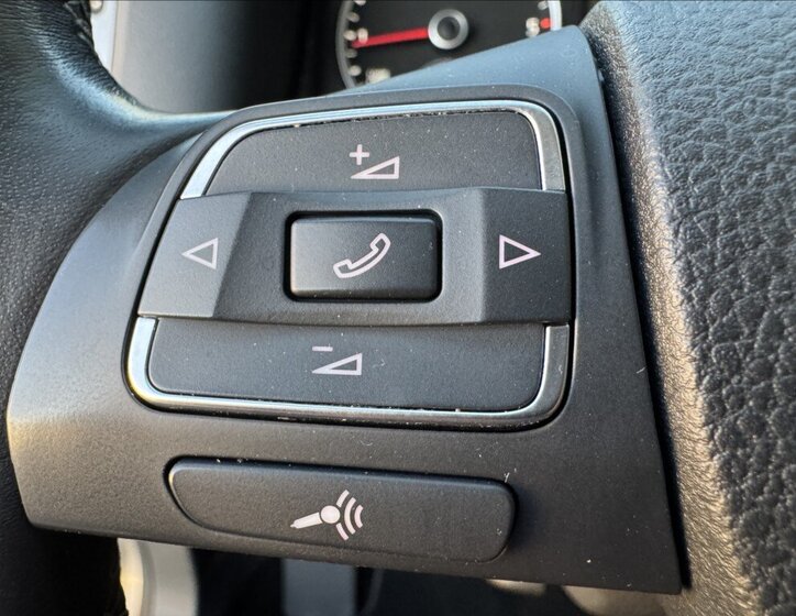 Volkswagen Tiguan SUV / Terénní 2,0 l 81 kw