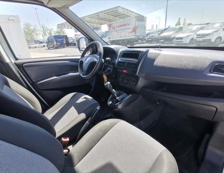 Fiat Dobló Pick-up 1,2 l 66 kw