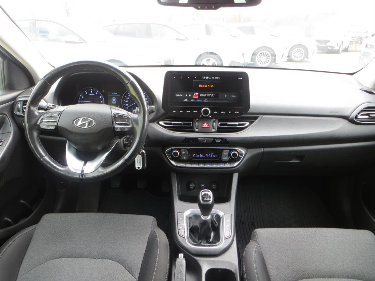 Hyundai i30 Kombi 998,0 88 kw
