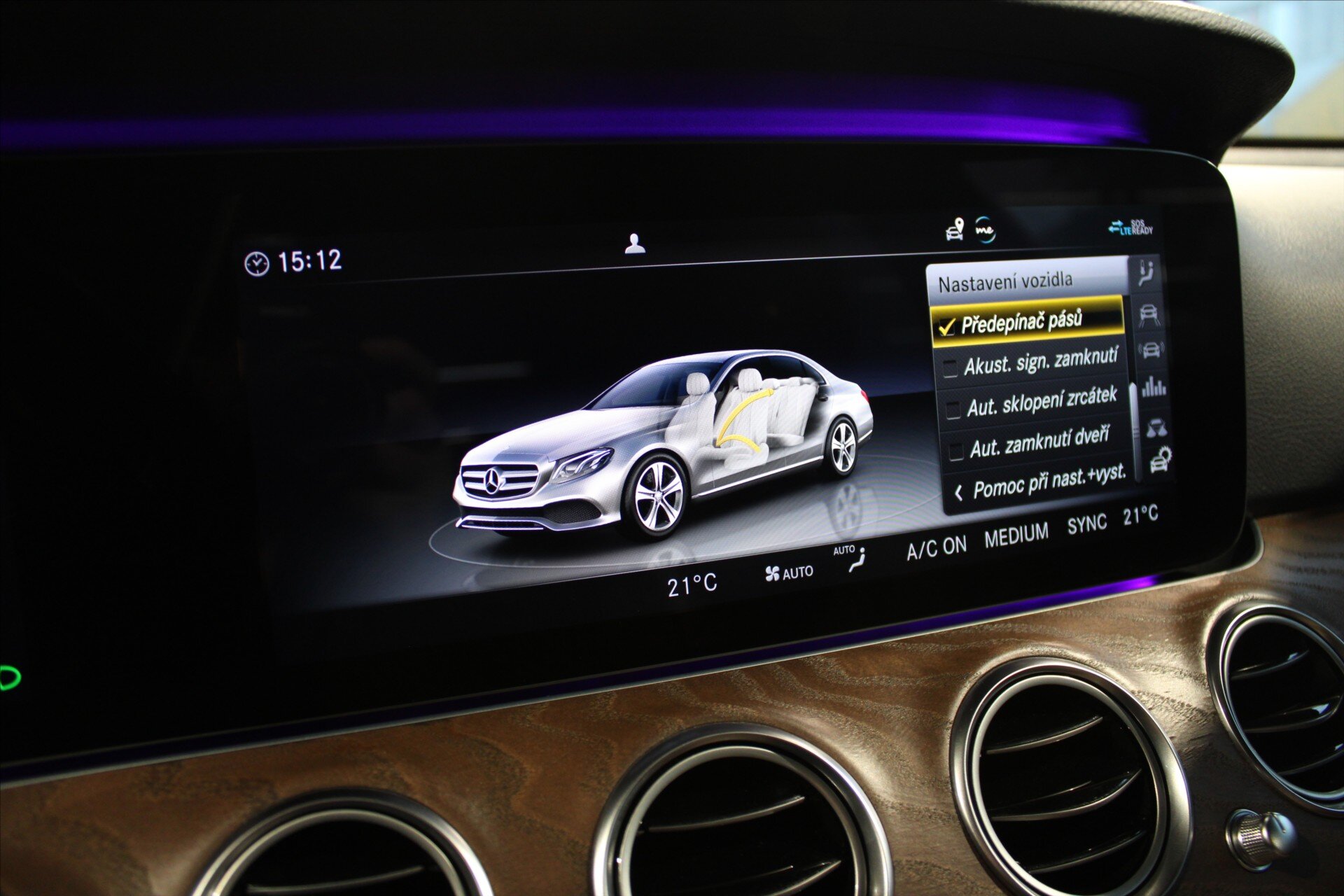 Mercedes-Benz Třídy E Sedan 1,6 l 118 kw