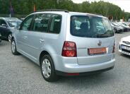 Volkswagen Touran 4