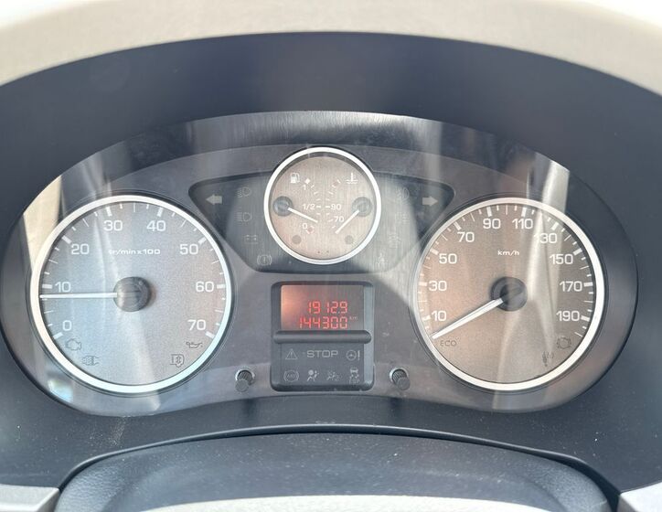 Peugeot Partner Tepee 13