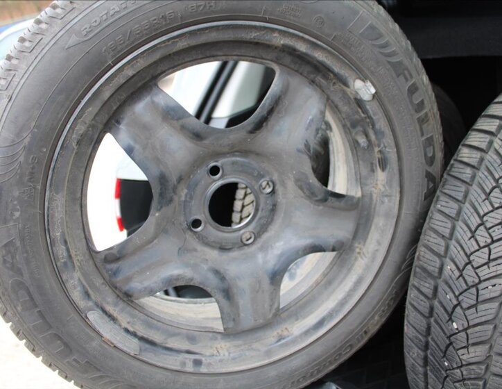 Renault Clio Hatchback 898,0 56 kw